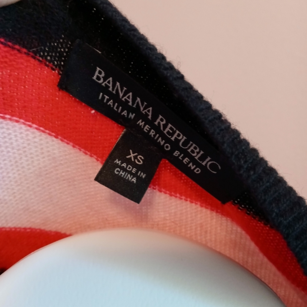 Banana republic Italian merino blend sweater - Picture 2 of 3